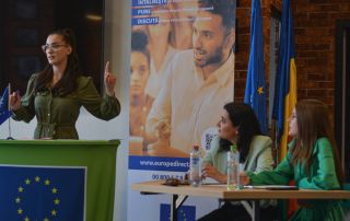 Dezbatere Publica Oradea Debate Society